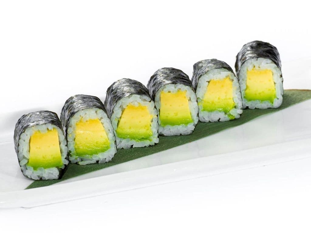 VM02 Avocado Roll (6 pcs)