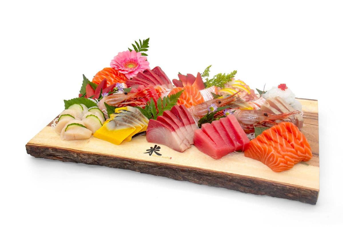 A9. Assorted Sashimi (80pcs)