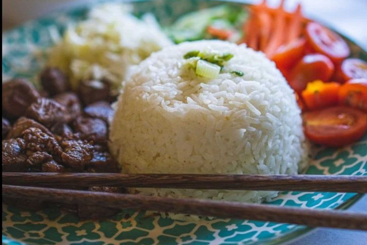 Com Bo Luc Lac - Shaking Beef with Rice