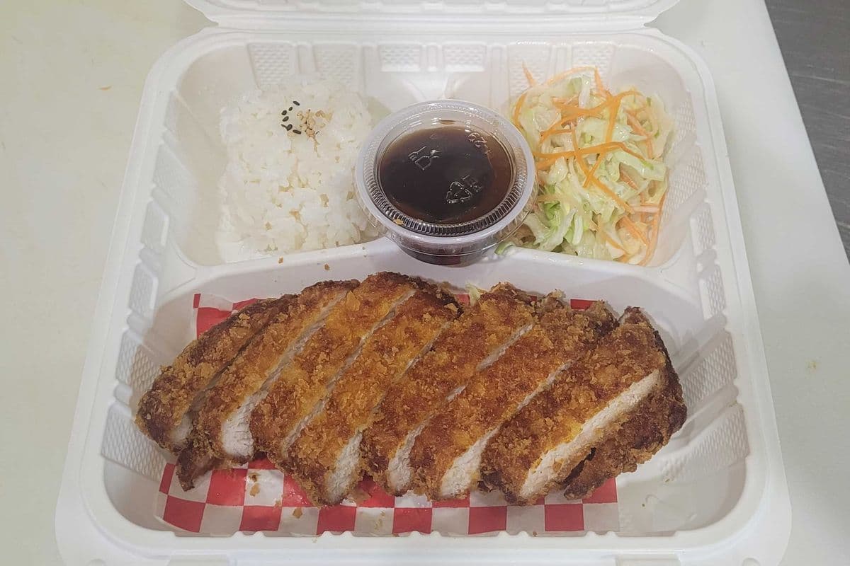 Tonkatus(Pork cutlet)