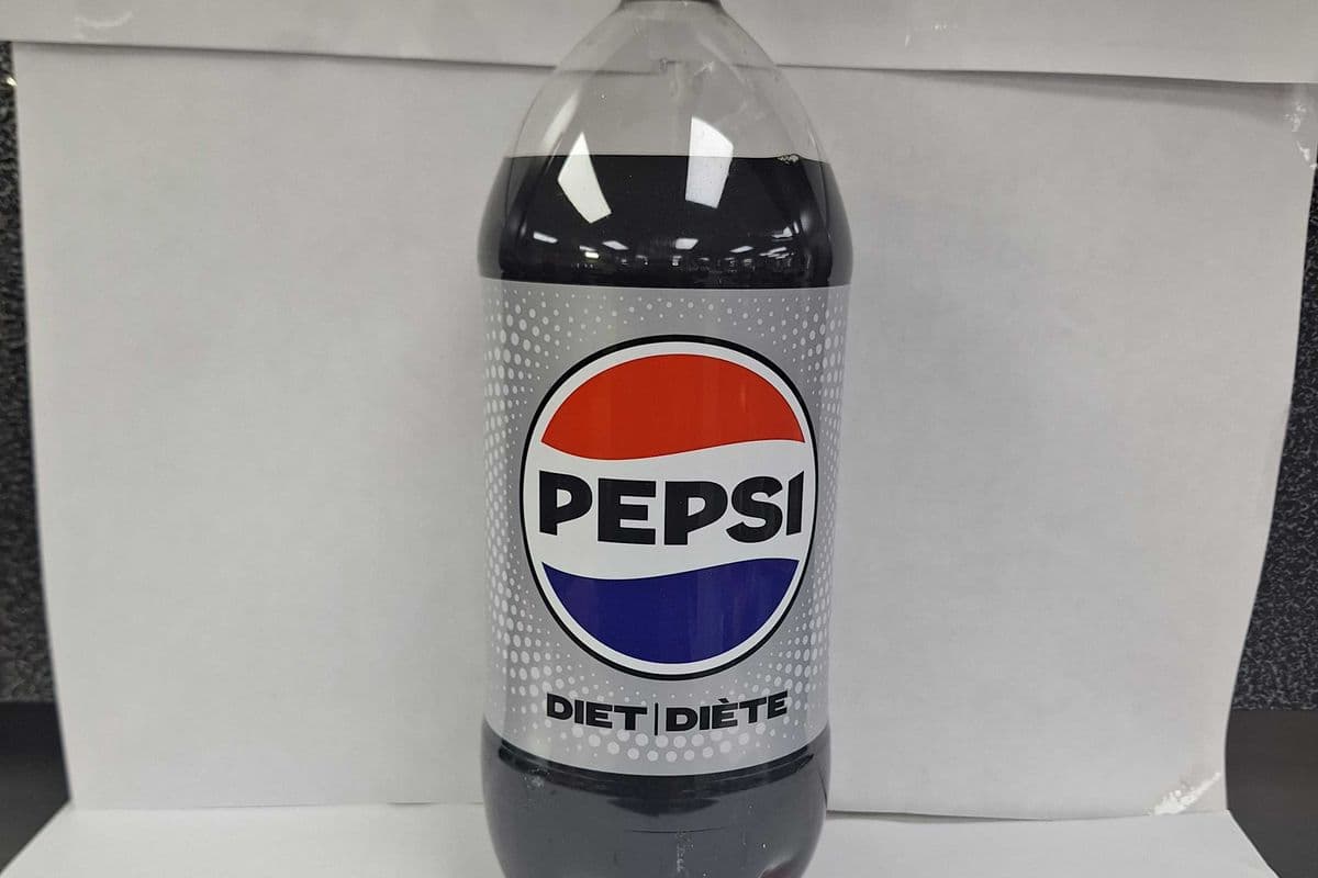 Diet Pepsi 2L - $ 4.09
