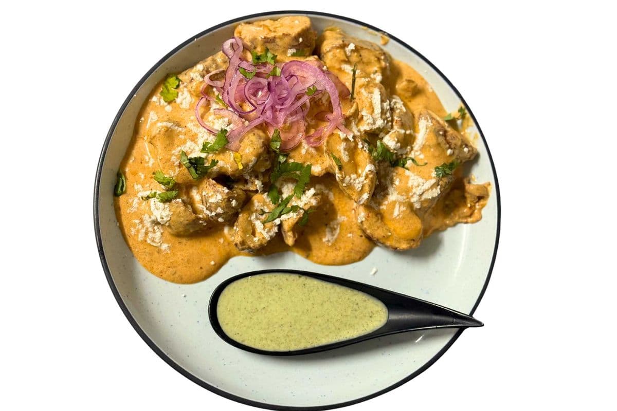Shahi Gravy Chaap