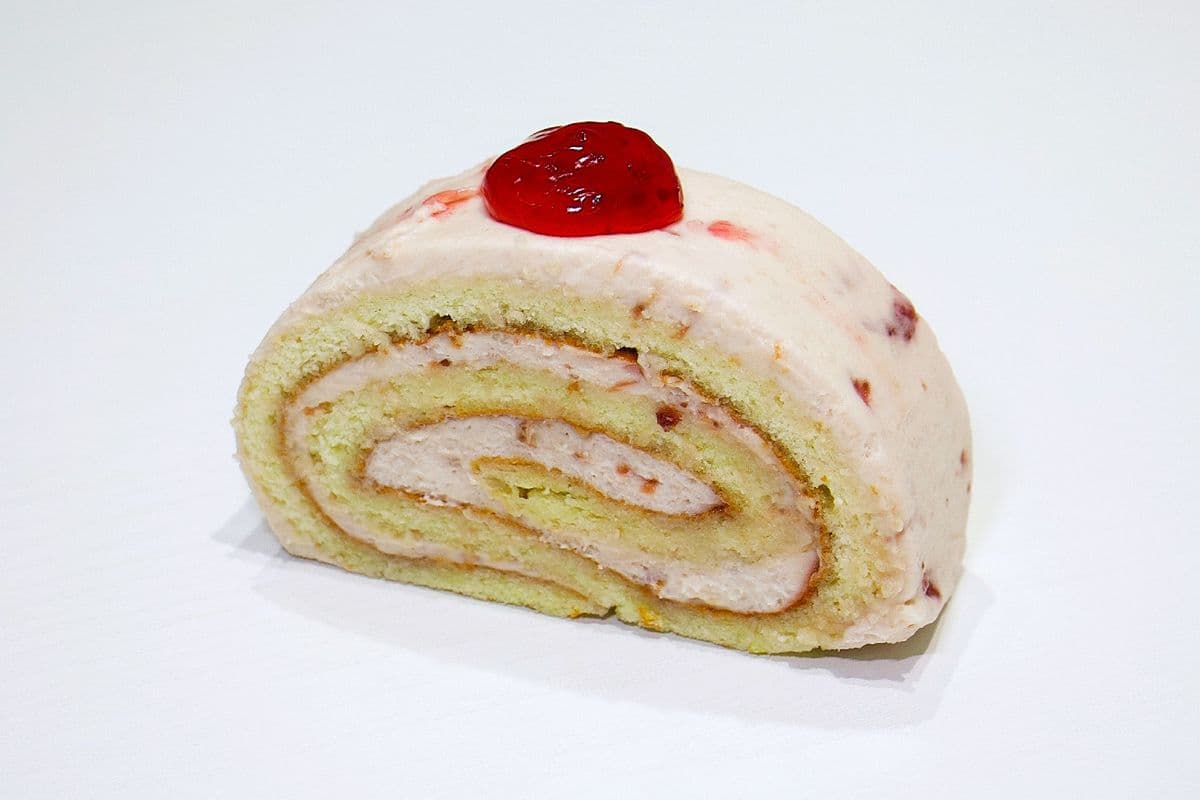 Strawberry Swiss Roll