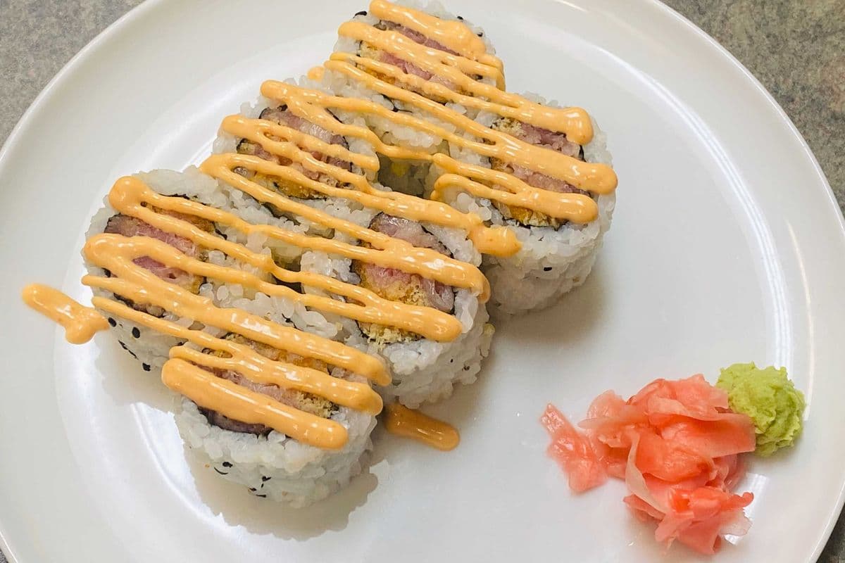 SR4. Spicy Tuna Roll