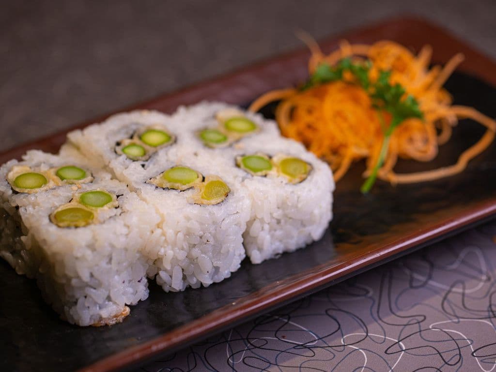 Asparagus Tempura Roll(6pcs)