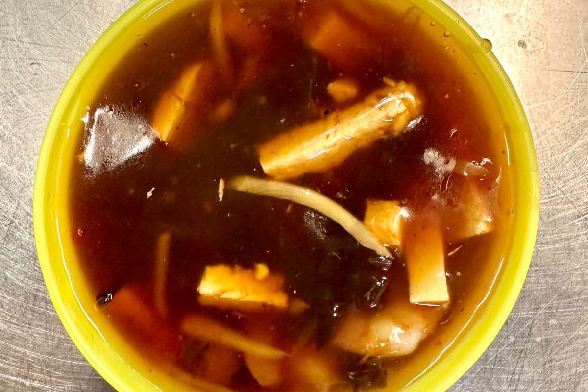 S14. Soupe aigre et piquante / Hot-and-Sour Soup