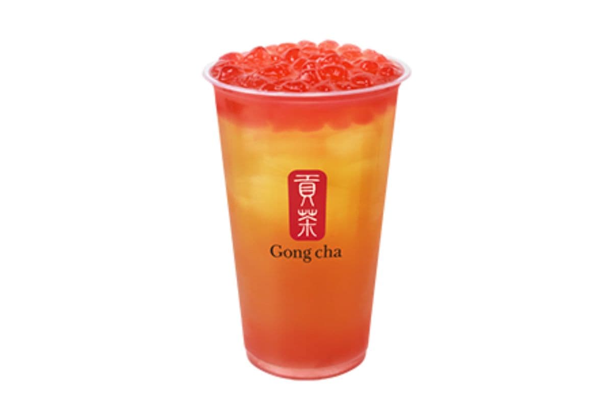 Strawberry Green Tea with Kanten Jelly