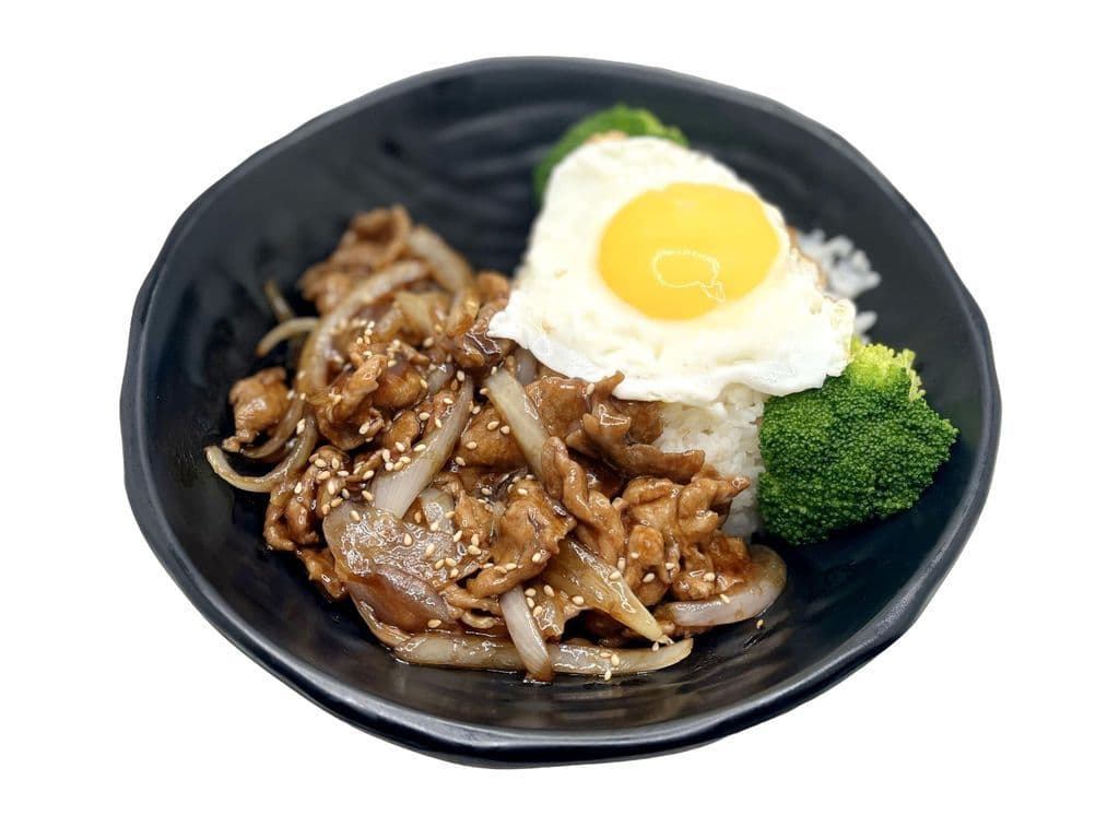 BBQ Meat Slices on Rice （烤肉蓋飯牛/豬）