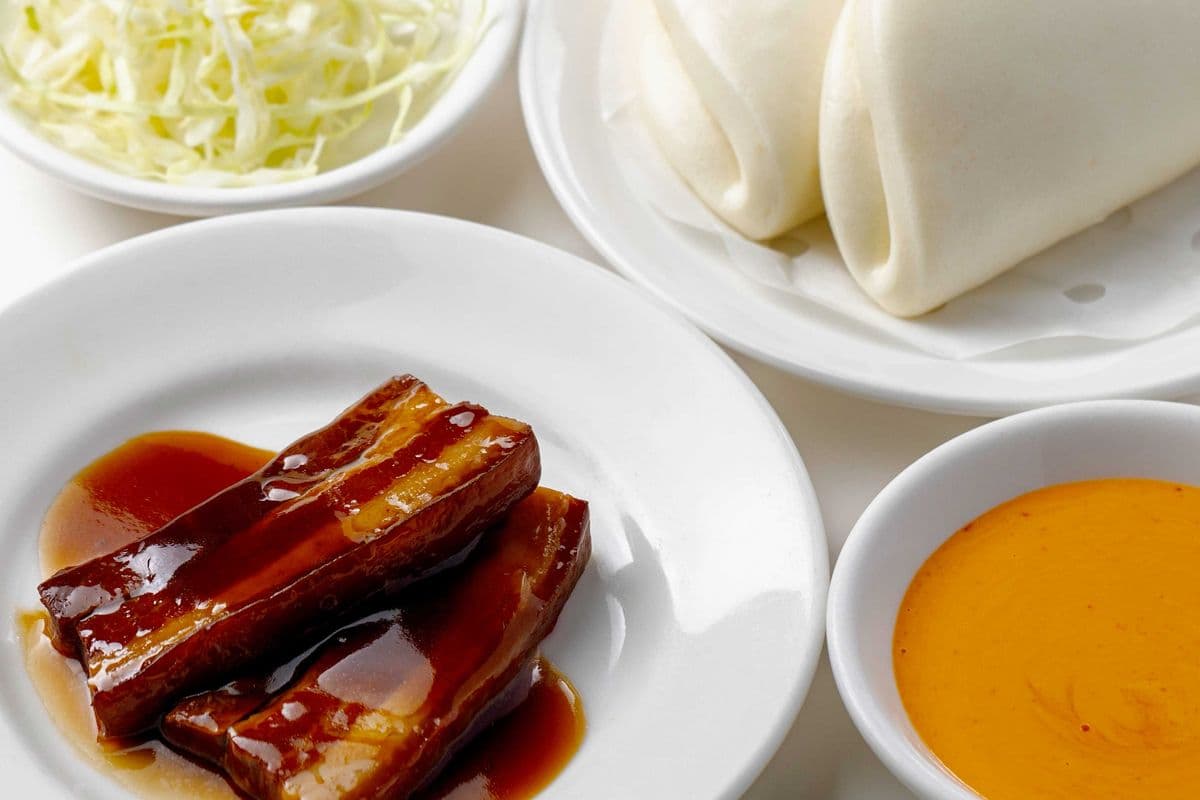 010. Pork Belly Bao (2 pcs)