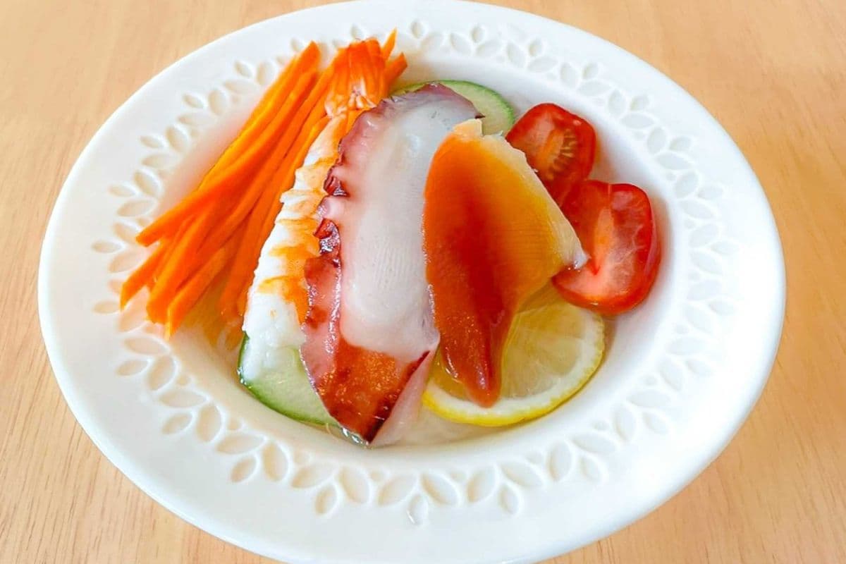 Seafood Sunomono