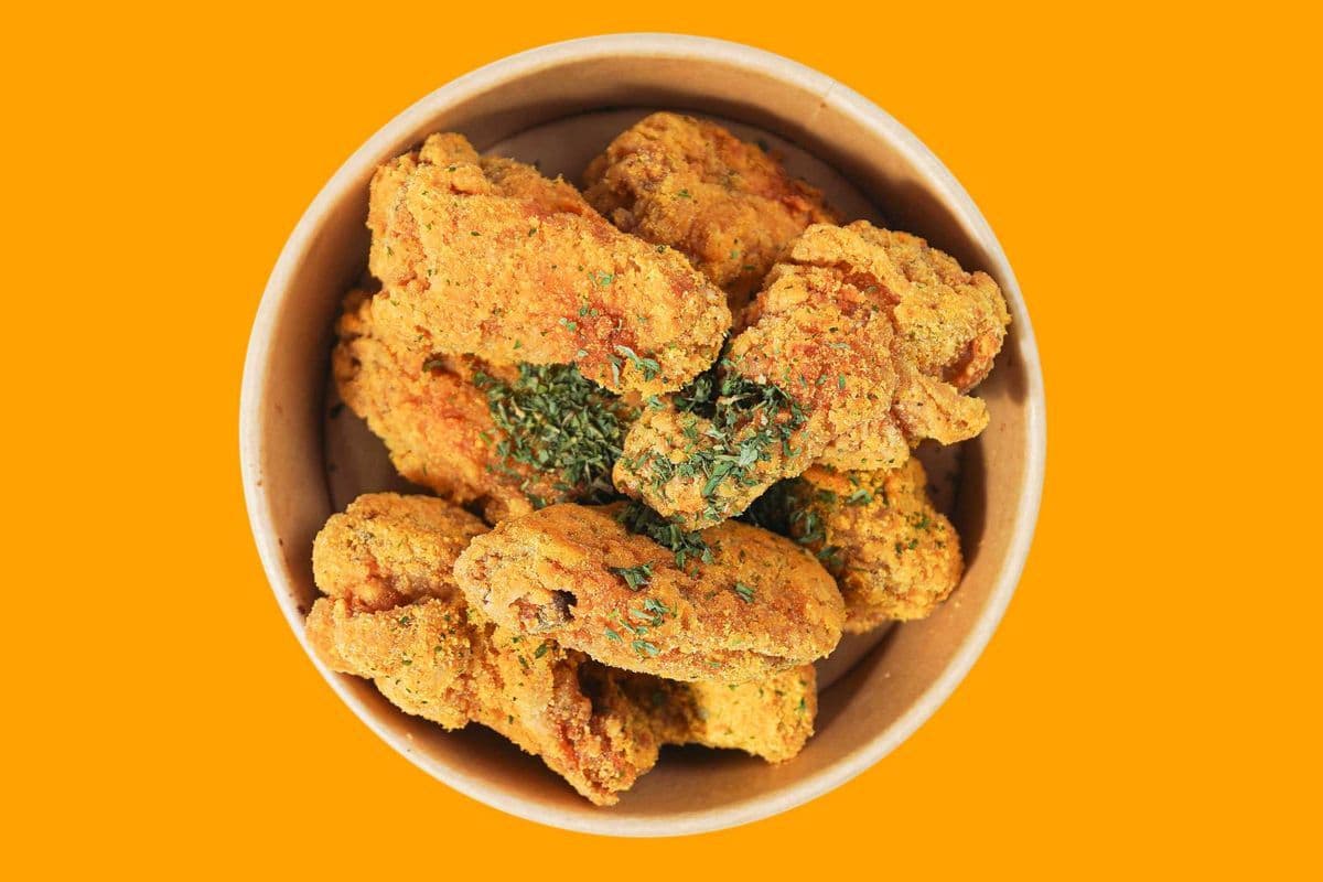 Snow Cheddar Wings
