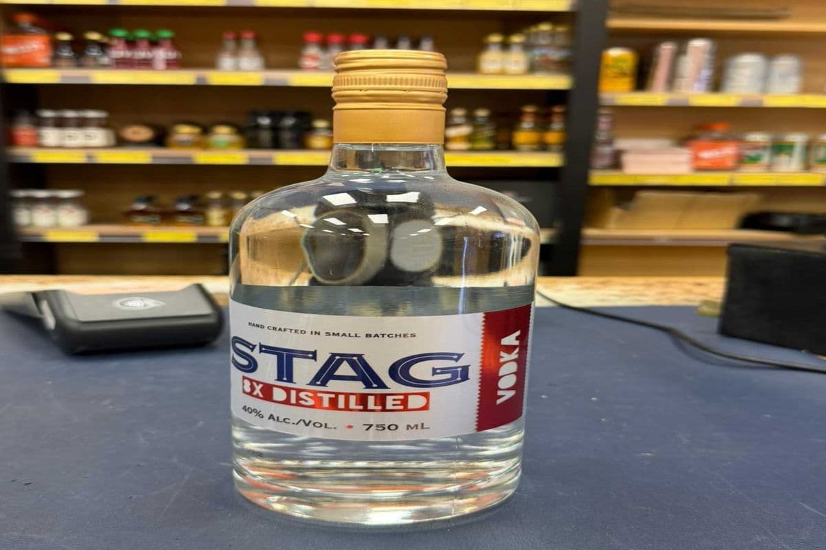 Stag Vodka 750ml (1 x 750ml)