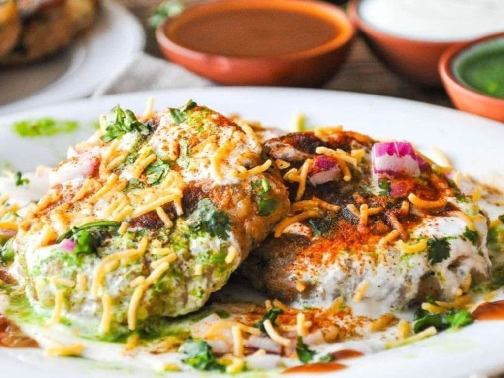 Aloo Tikki Chaat