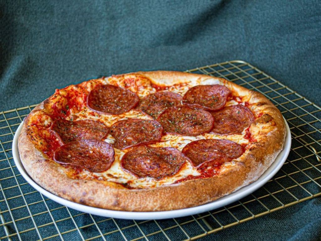 #2 PIZZA PEPPERONI