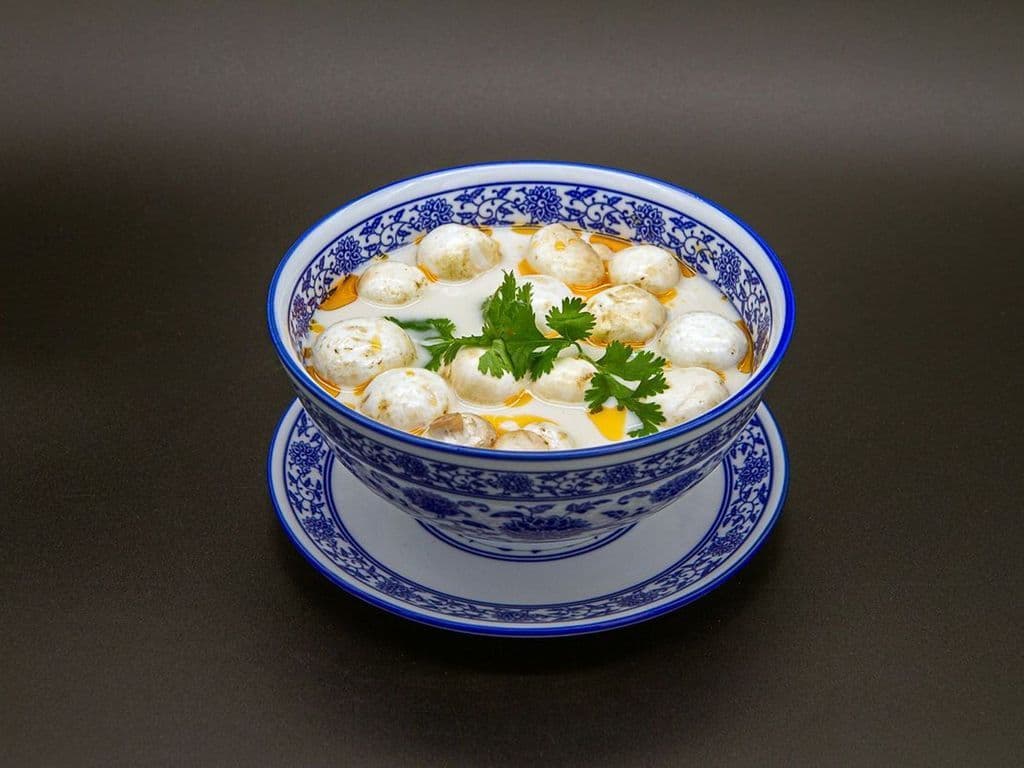 TOM KAH GAI