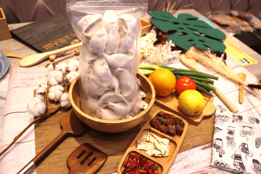 (Frozen)Jumbo Chives & Prawn Dumplings 30pc / (凍)韭菜豬肉大水餃 30pc