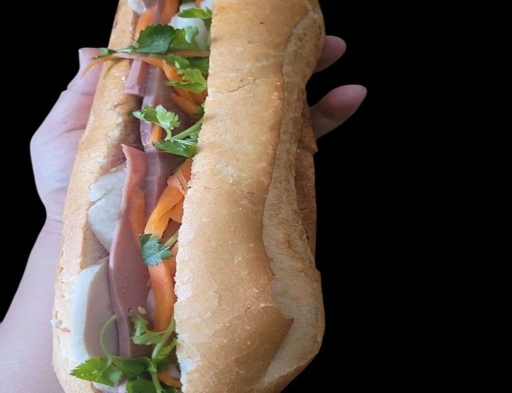 Banh Mi au Jambon Mélangé / Mixed Ham Banh Mi