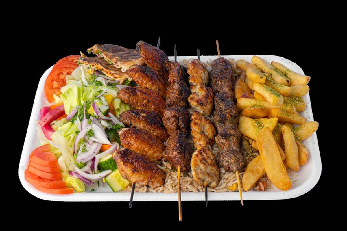 Cuatro Plate