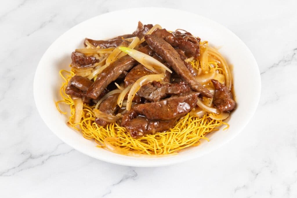 Shredded Beef with Black Pepper Fried Noodle