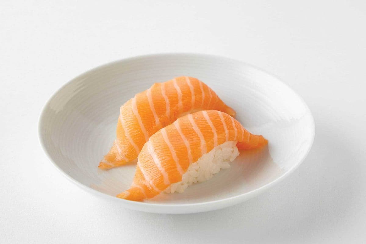 Salmon (2 Pieces)
