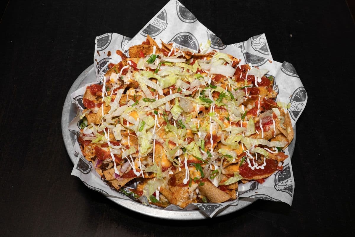 LOADED PUB NACHOS
