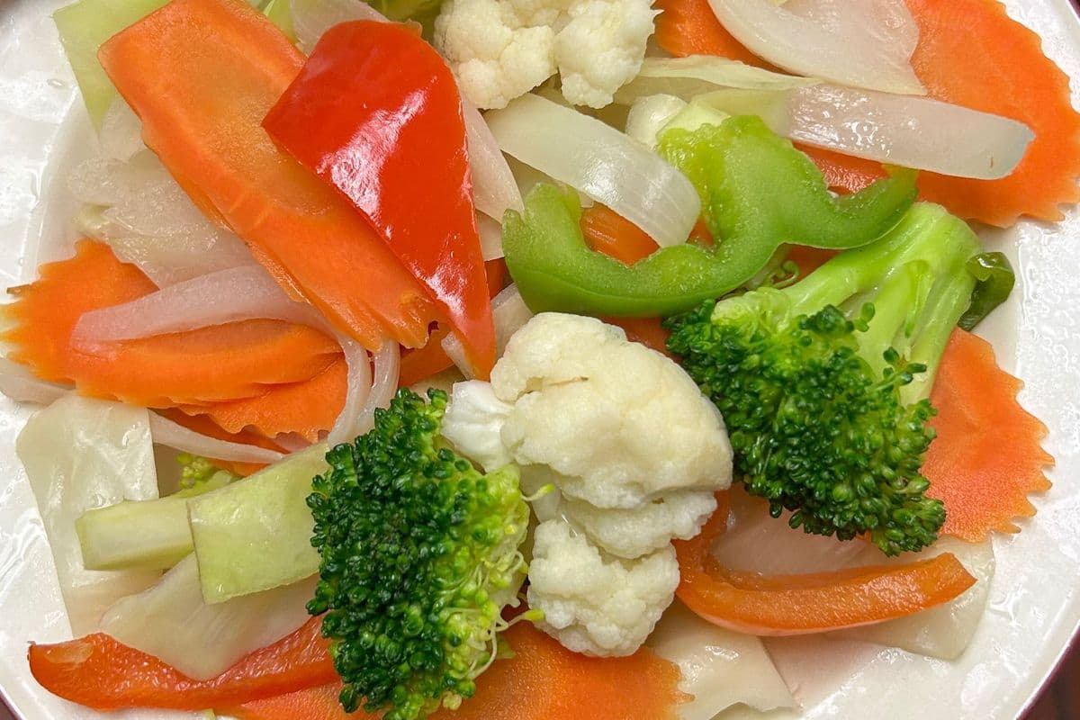 27. Steamed Mixed Vegetables