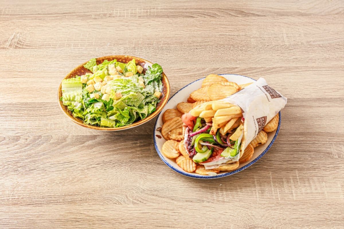 Vegetarian Pita Dinner Plate