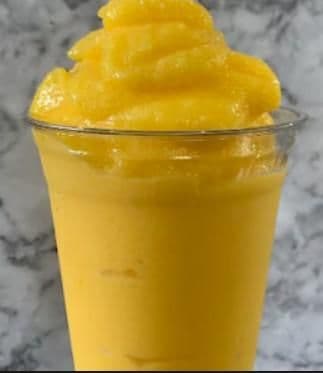 Pineapple Mango Slushie (16 oz)