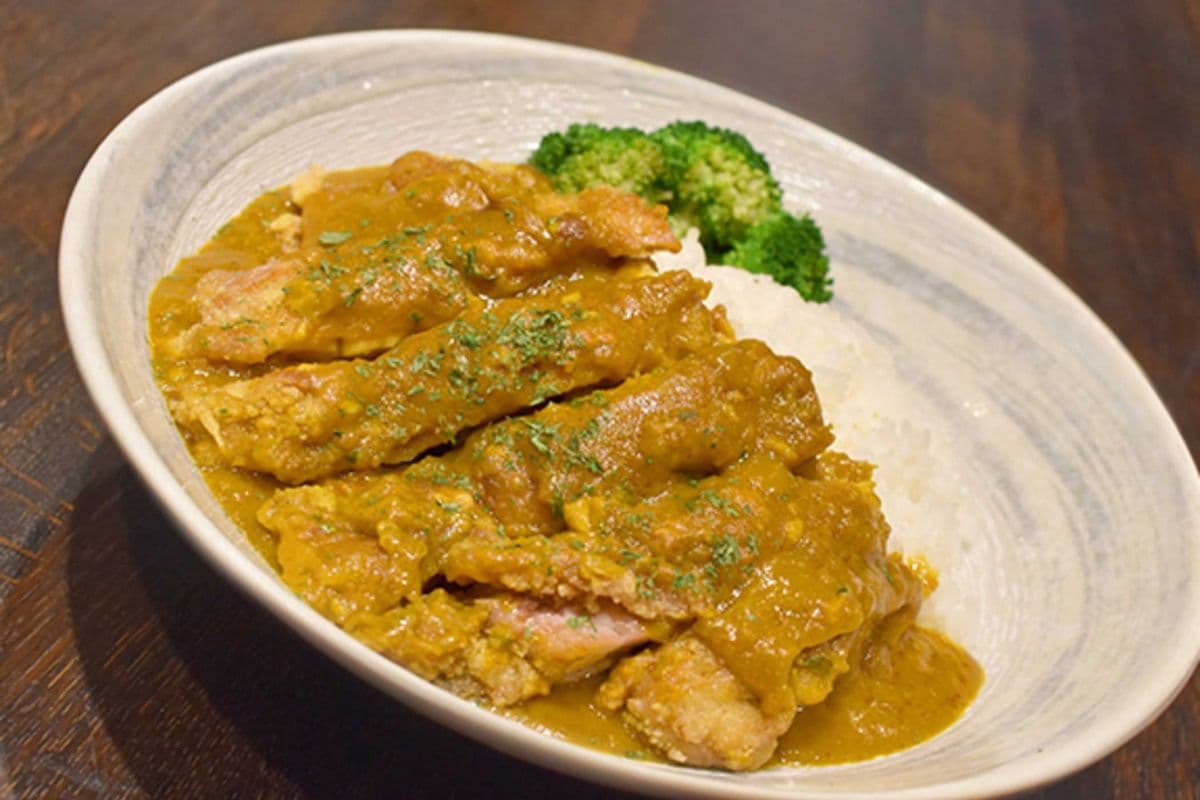 Curry Chicken Cutlet Rice 咖哩雞排飯