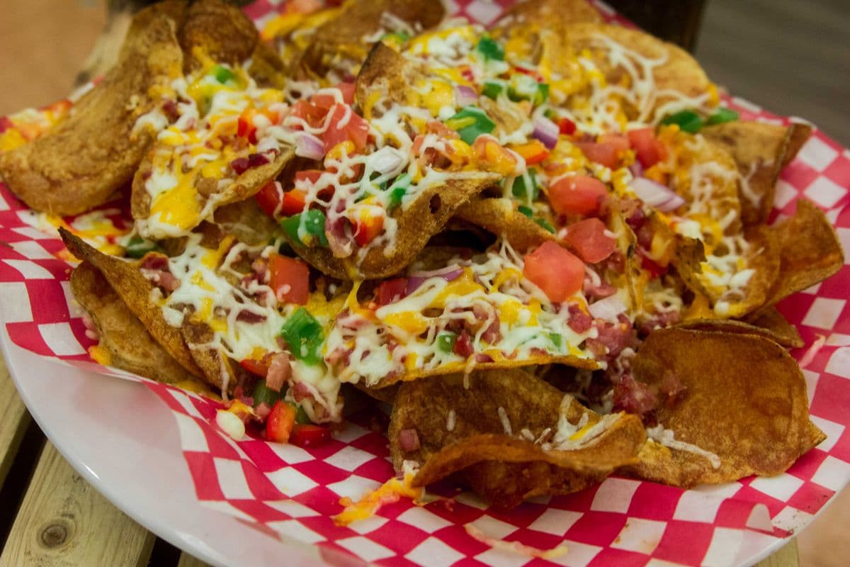 Build-Your-Own Canadian Nachos (Personal)