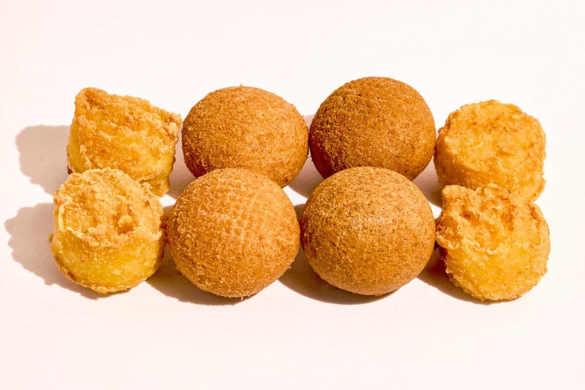 Assorted Balls (8 pc)