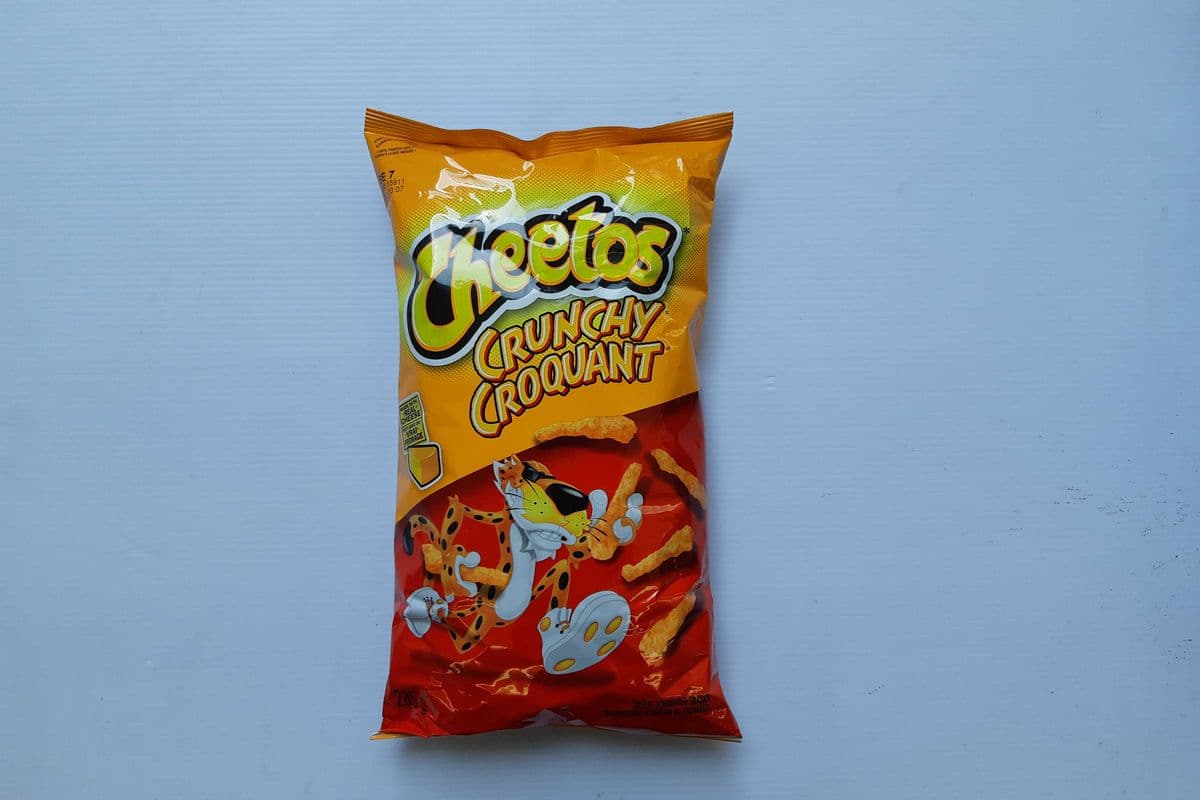Cheetos Crunchy Corn Snacks (285 g)