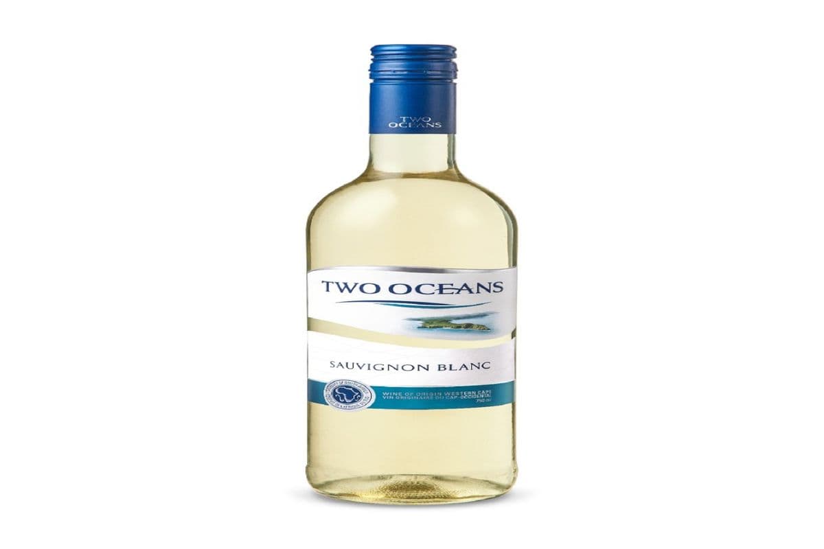 340380. Two Oceans Sauvignon Blanc (750 ml) (1 x 750ml)
