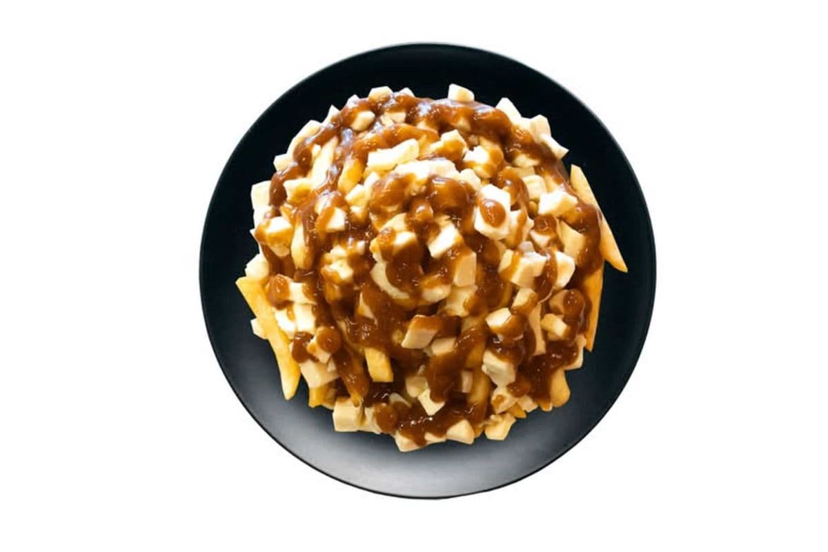 Poutine (fries)