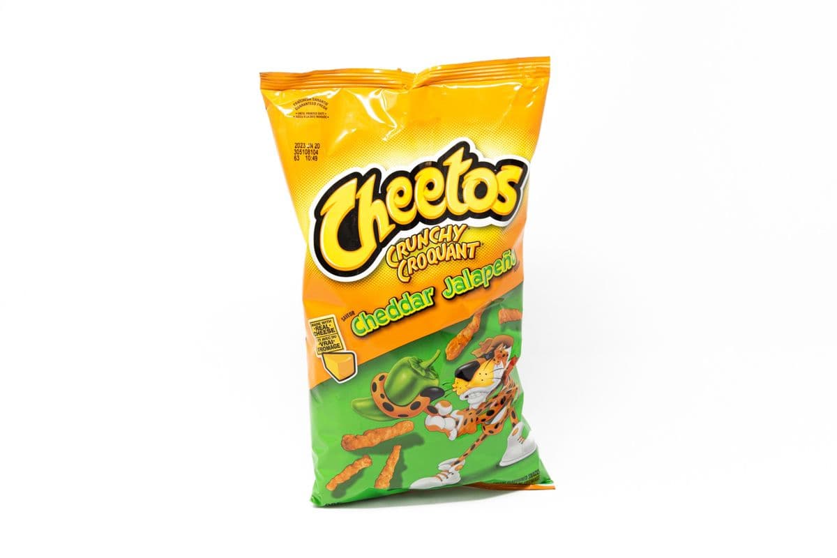 Cheetos Cheddar Jalapeno (285 g)