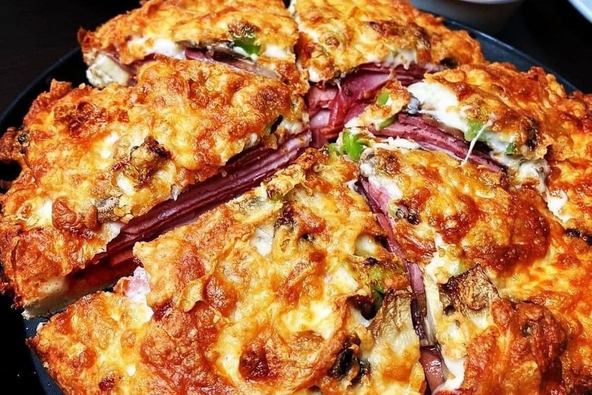 29. 10" Medium Paul's Special Pizza