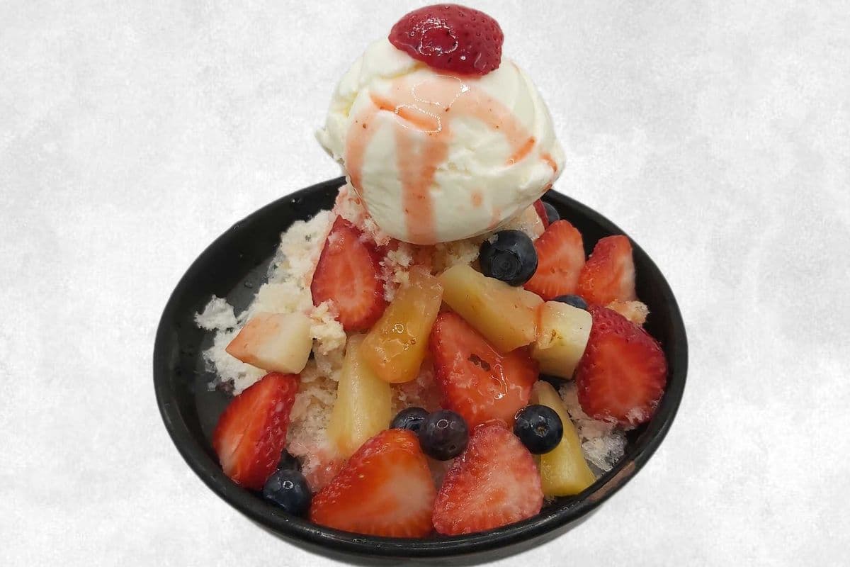 Fresh Fruit Ice Cream Crushed Ice 鲜水果冰淇淋刨