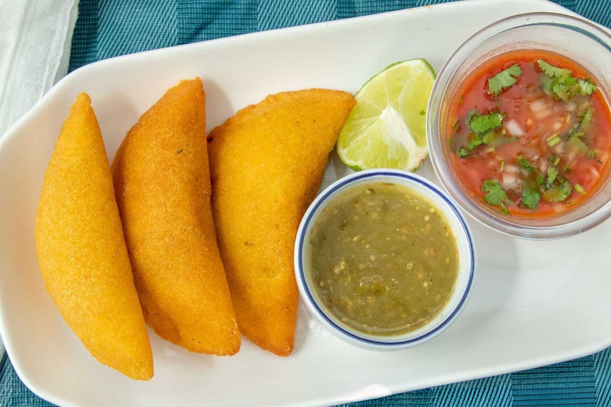 Colombian Empanadas (Empanadas Colombianas)