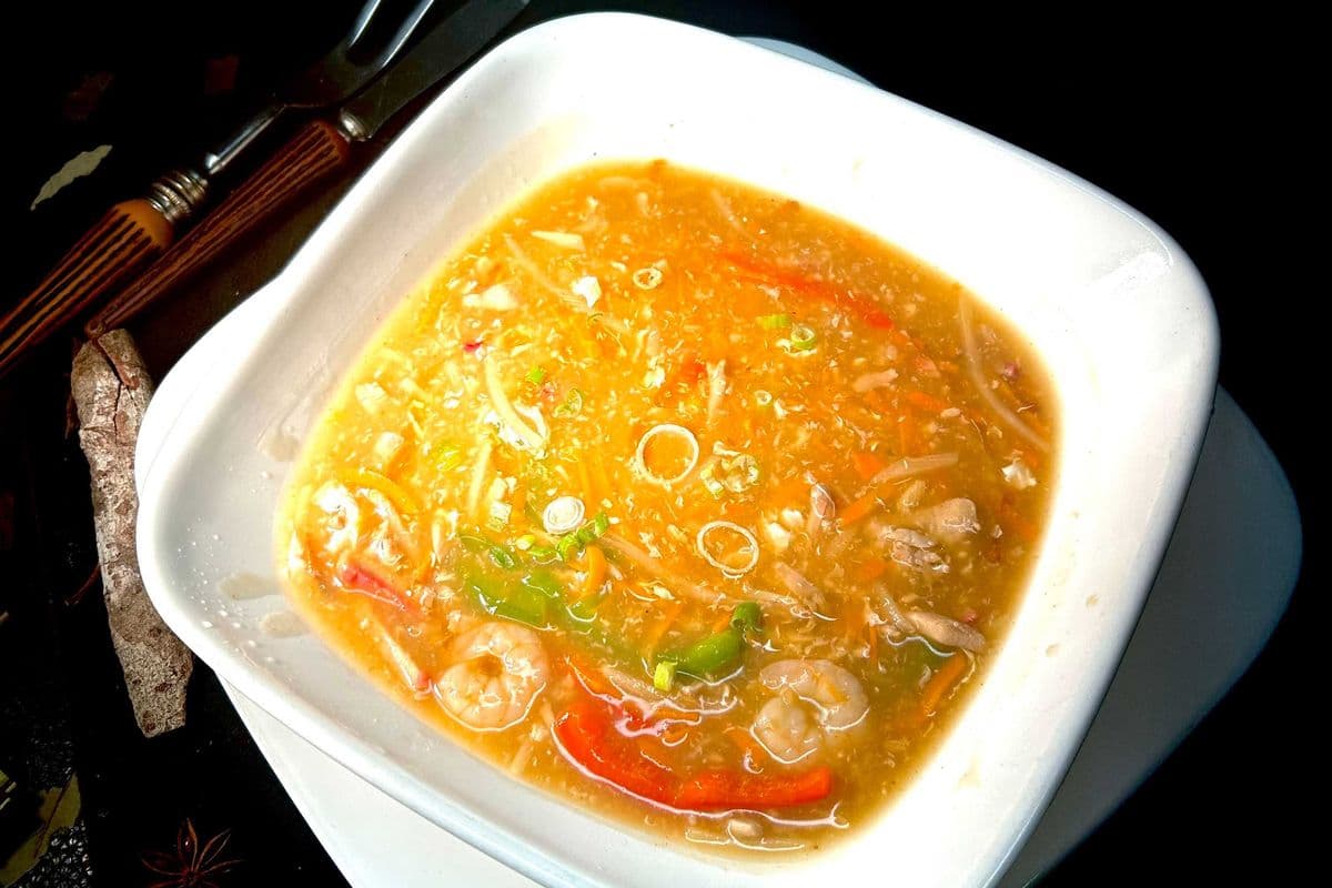 Hot and Sour Soup (Large)