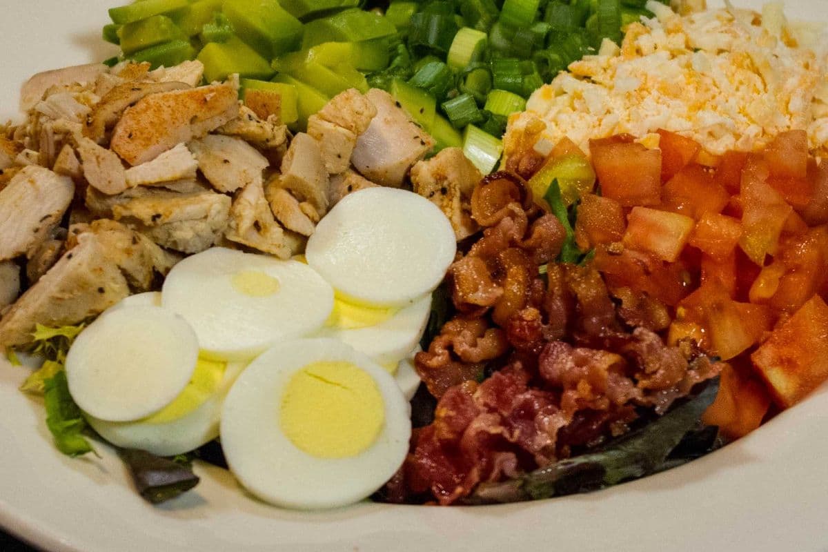 Avocobbo Salad