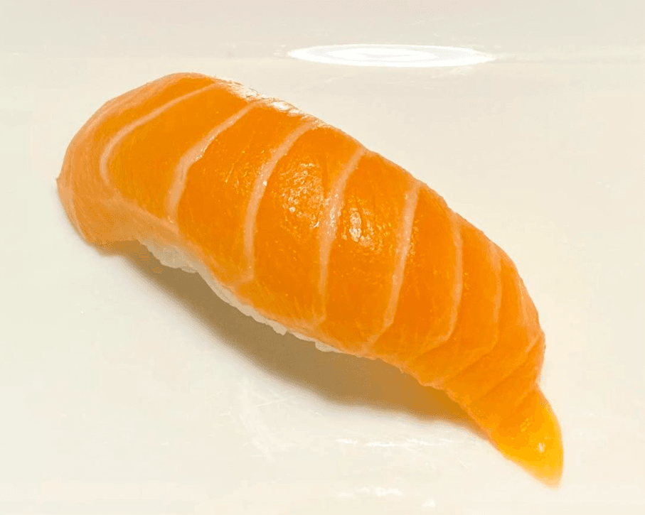 Salmon Sushi (1 pc)
