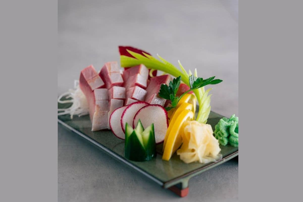 Hamachi Sashimi