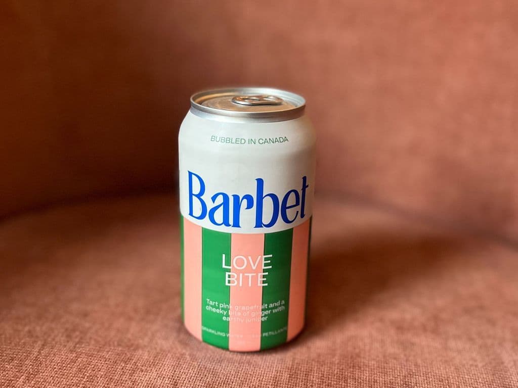 BARBET LOVE BITE