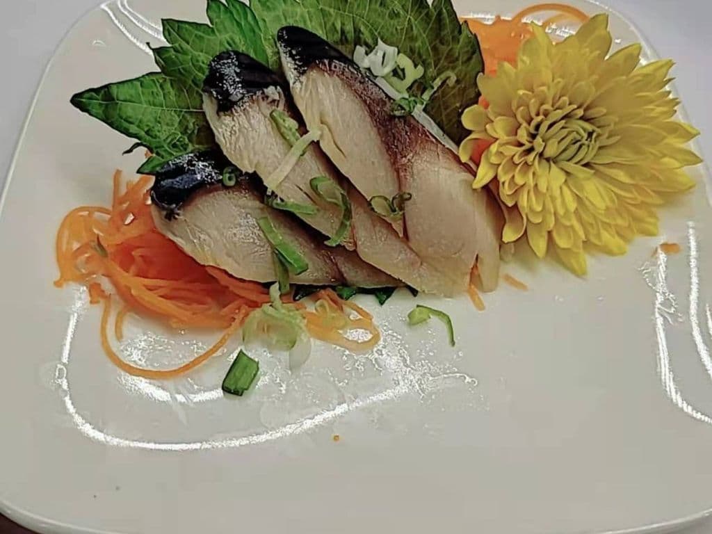 Saba SASHIMI