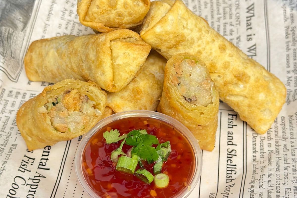 Gourmet vegetable egg rolls (4 pieces )