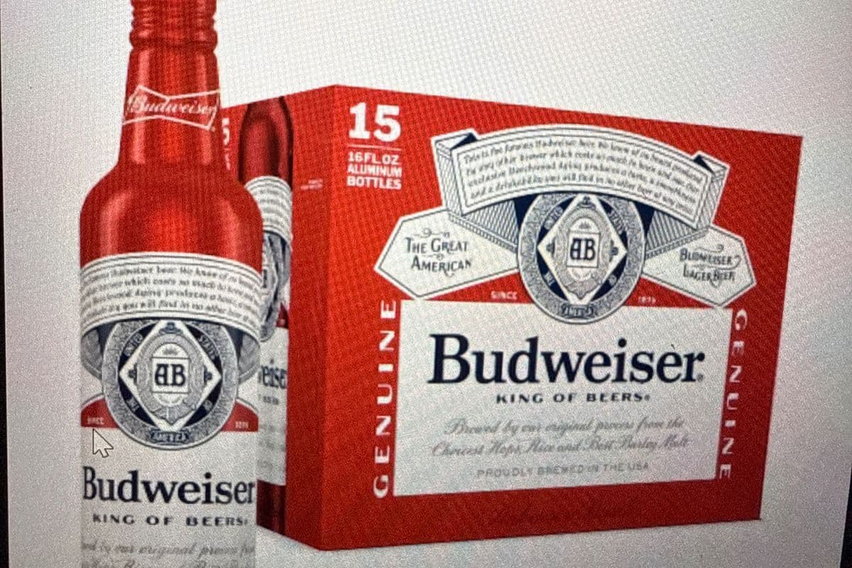 Labatt Budweiser 15PK Bottle (15 x 330 ml Bottle)