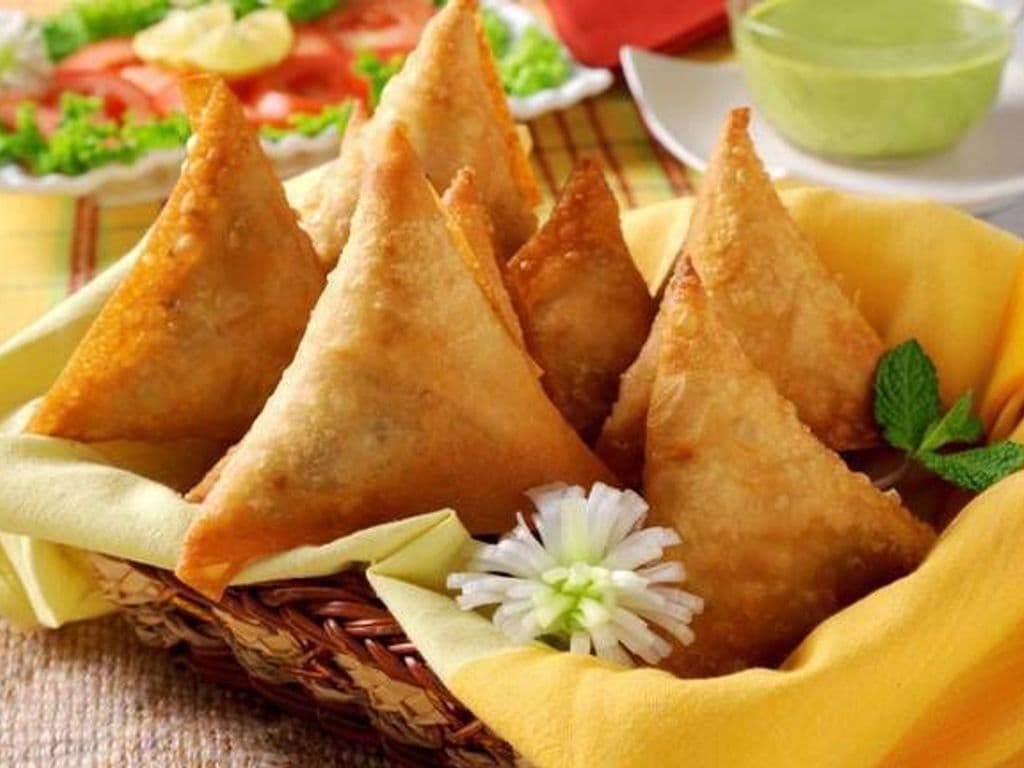 Vegetables Samosa (6 pcs)