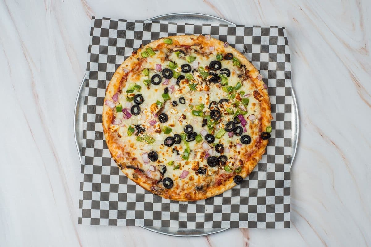 24. 10" Medium Greek Pizza