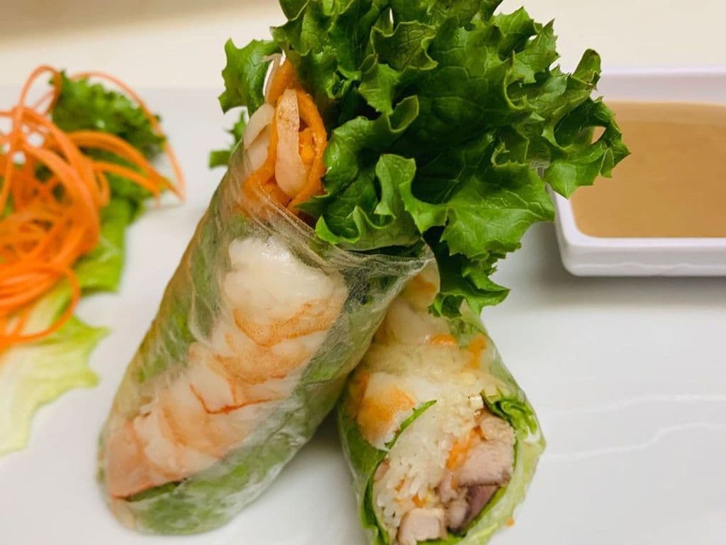 Un rouleau printanier / One Spring Roll