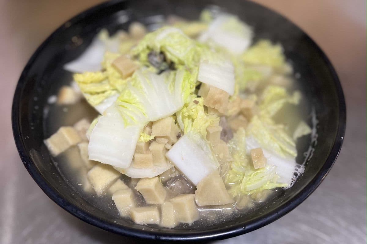 N6. Xi'an Lamb Stew (羊肉泡饃)
